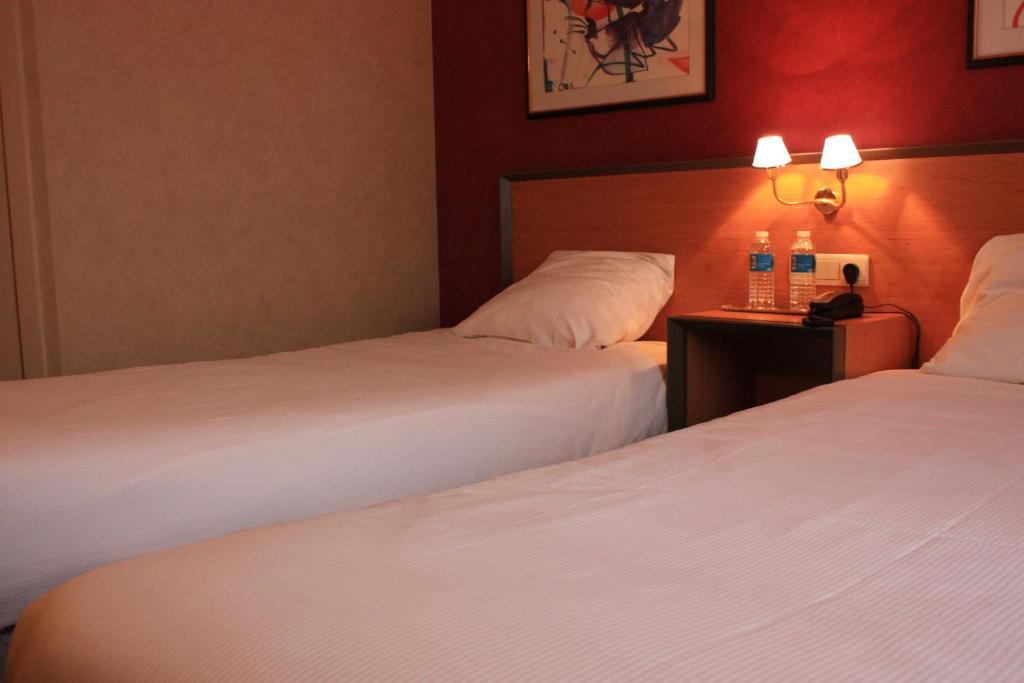 Hotel Cathedrale Tournai Quarto foto